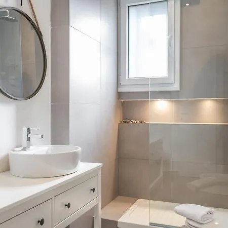 Corso Francia 2bdr Apartmet Róma