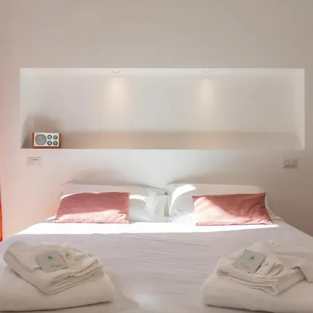 Corso Francia 2bdr Apartmet Lägenhet *